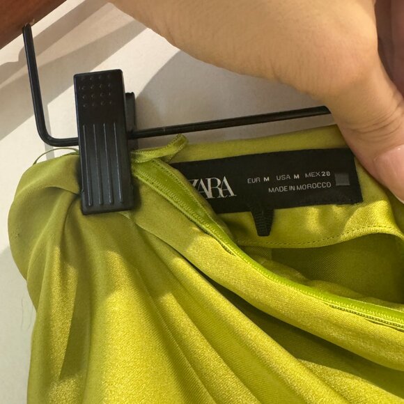 ZARA Satin Strapless Bow Jumpsuit – Lime Green / Tailored to Fit XS–S - Picture 6 of 6